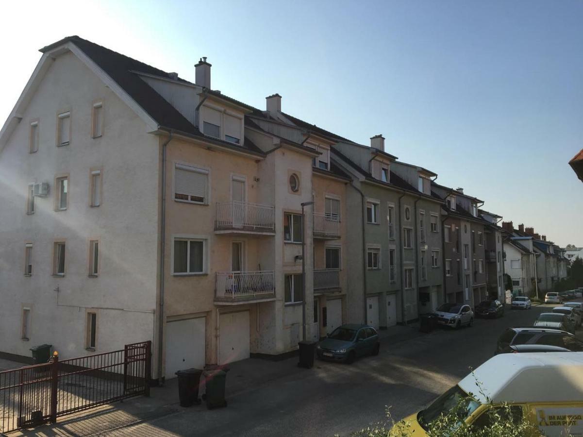 Gold Apartment Sopron Exterior photo